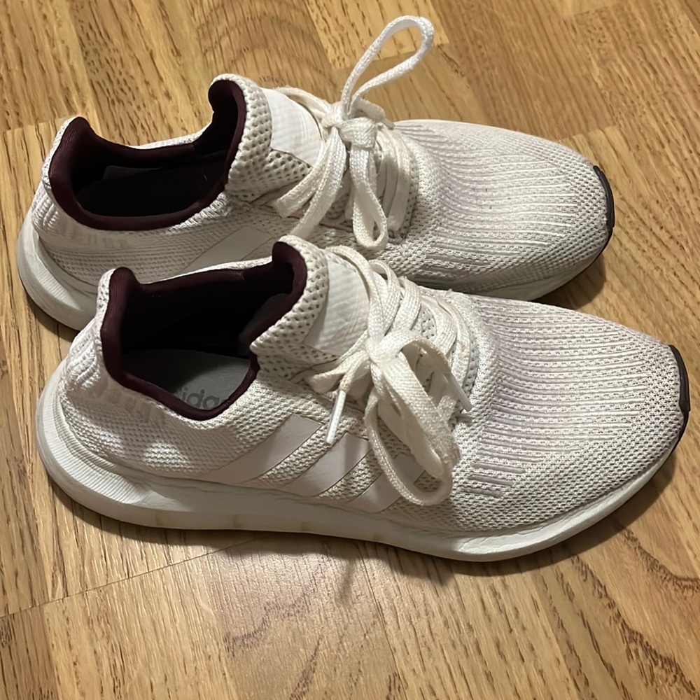 Adidas women’s sneakers
